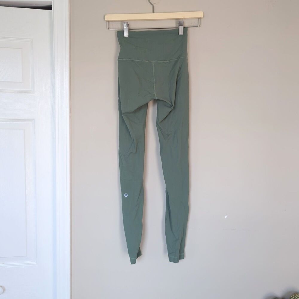 Lululemon Wunder Under Sage Green Ribbed Size 0 Leggings Workout Fitness - Picture 1 of 6